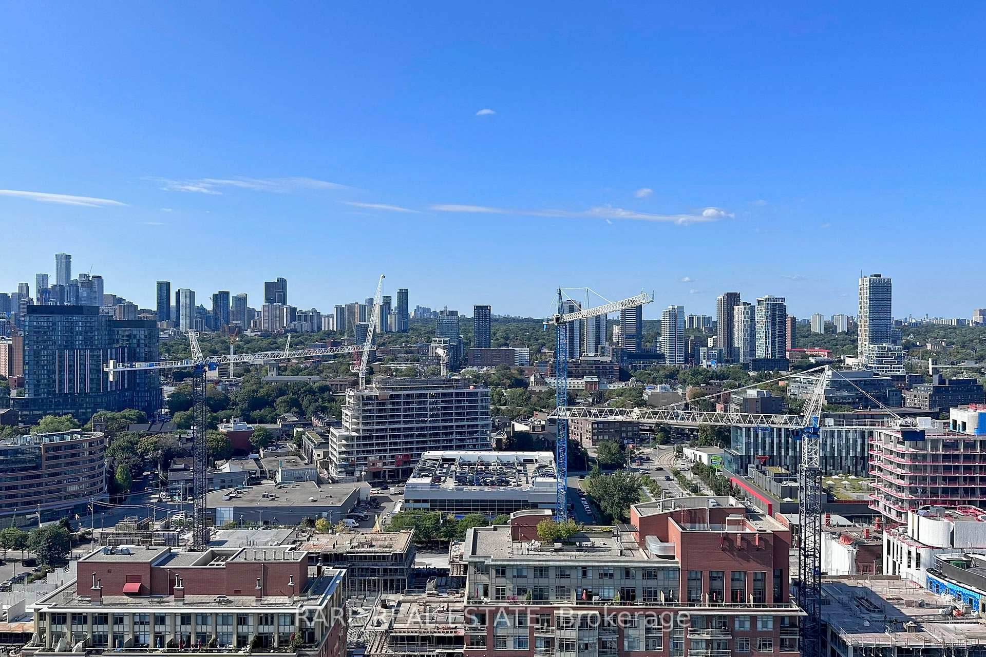Photo 9 of Unit 2403, 70 Distillery Lane, Toronto, Waterfront Communities — HOMEH