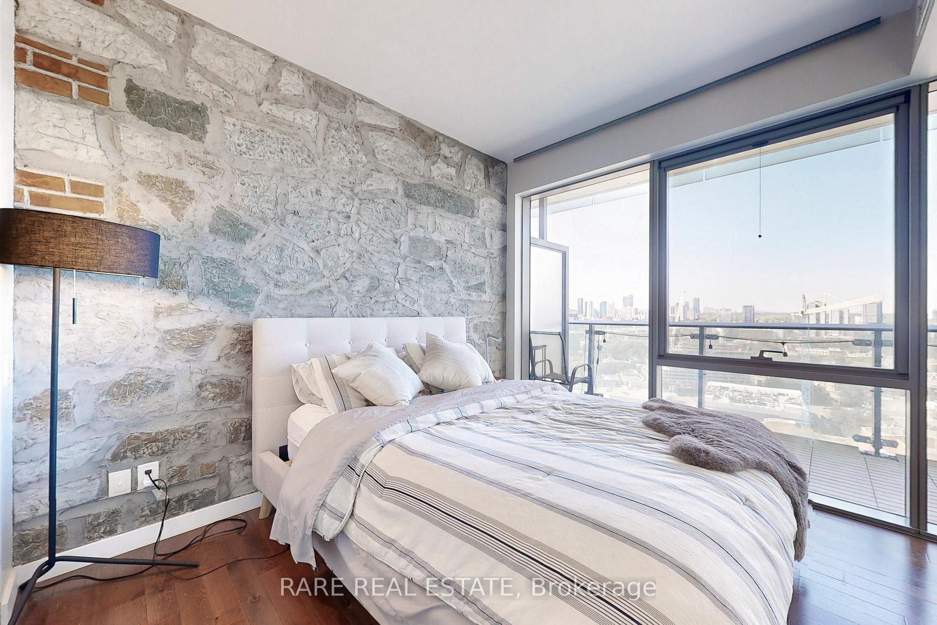 Photo 19 of Unit 2403, 70 Distillery Lane, Toronto, Waterfront Communities — HOMEH