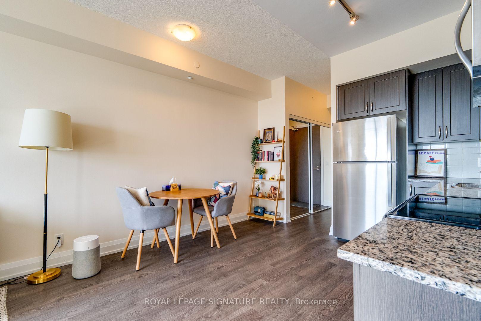 Photo 6 of Unit 518, 7900 Bathurst Street, Vaughan, Beverley Glen — HOMEH