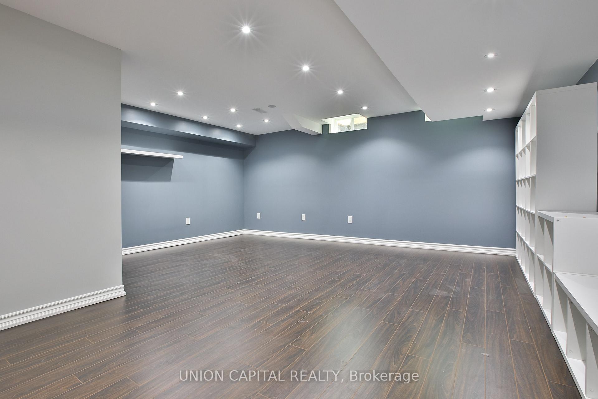 Photo 29 of 3 Lindvest Crescent, Vaughan, Patterson — HOMEH
