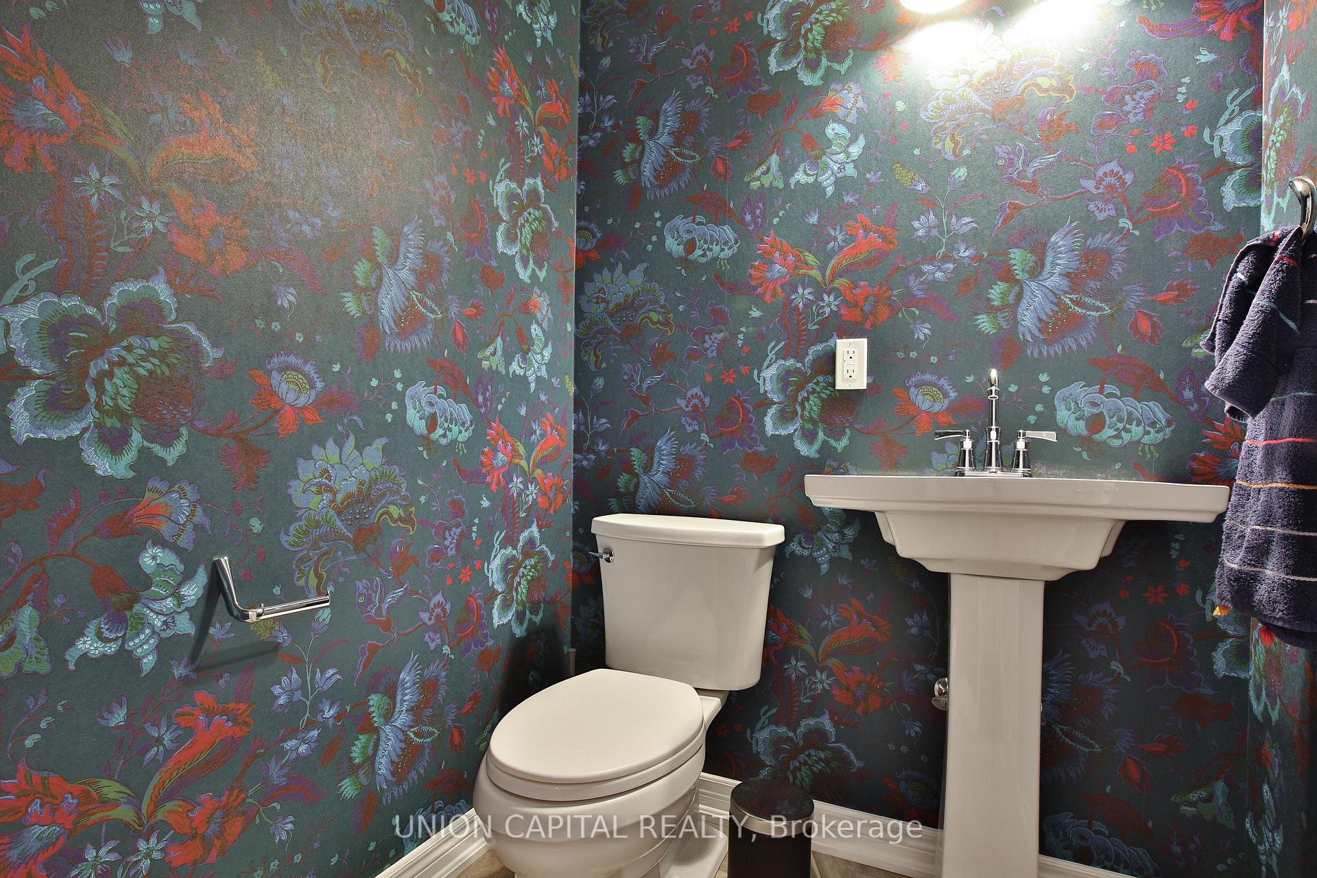 Photo 37 of 3 Lindvest Crescent, Vaughan, Patterson — HOMEH