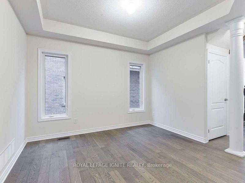 Photo 4 of 21 Furniss Street, Brock, Beaverton — HOMEH