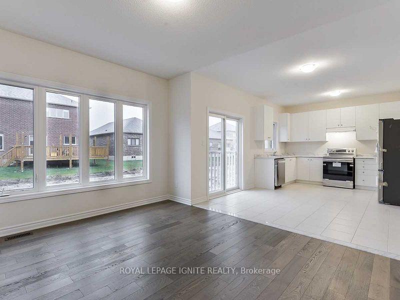 Photo 10 of 21 Furniss Street, Brock, Beaverton — HOMEH