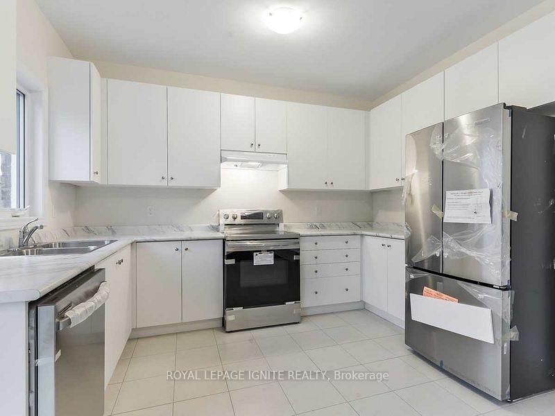 Photo 12 of 21 Furniss Street, Brock, Beaverton — HOMEH