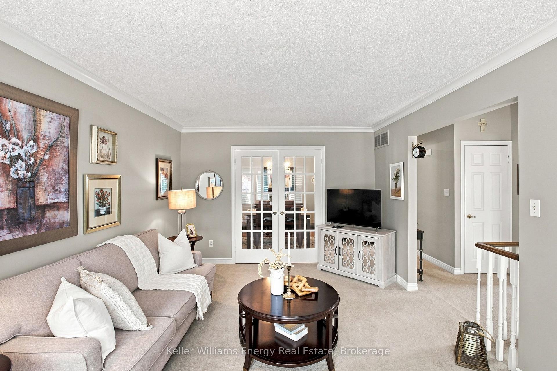 Photo 9 of 30 Alderbrook Drive, Clarington, Courtice — HOMEH
