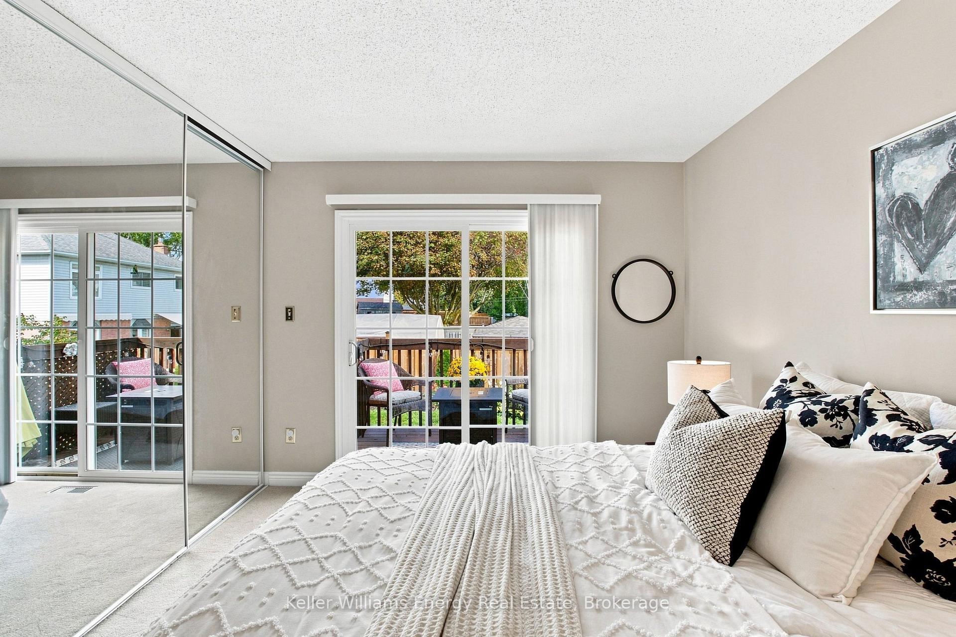 Photo 21 of 30 Alderbrook Drive, Clarington, Courtice — HOMEH