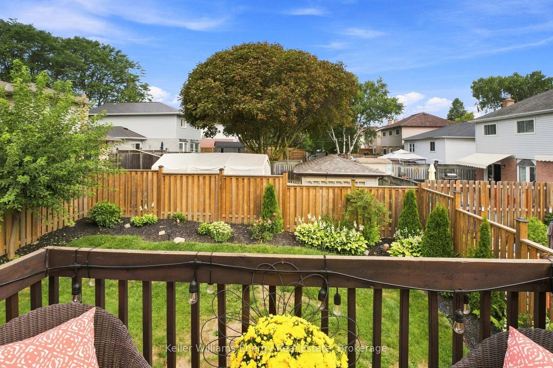 Photo 43 of 30 Alderbrook Drive, Clarington, Courtice — HOMEH