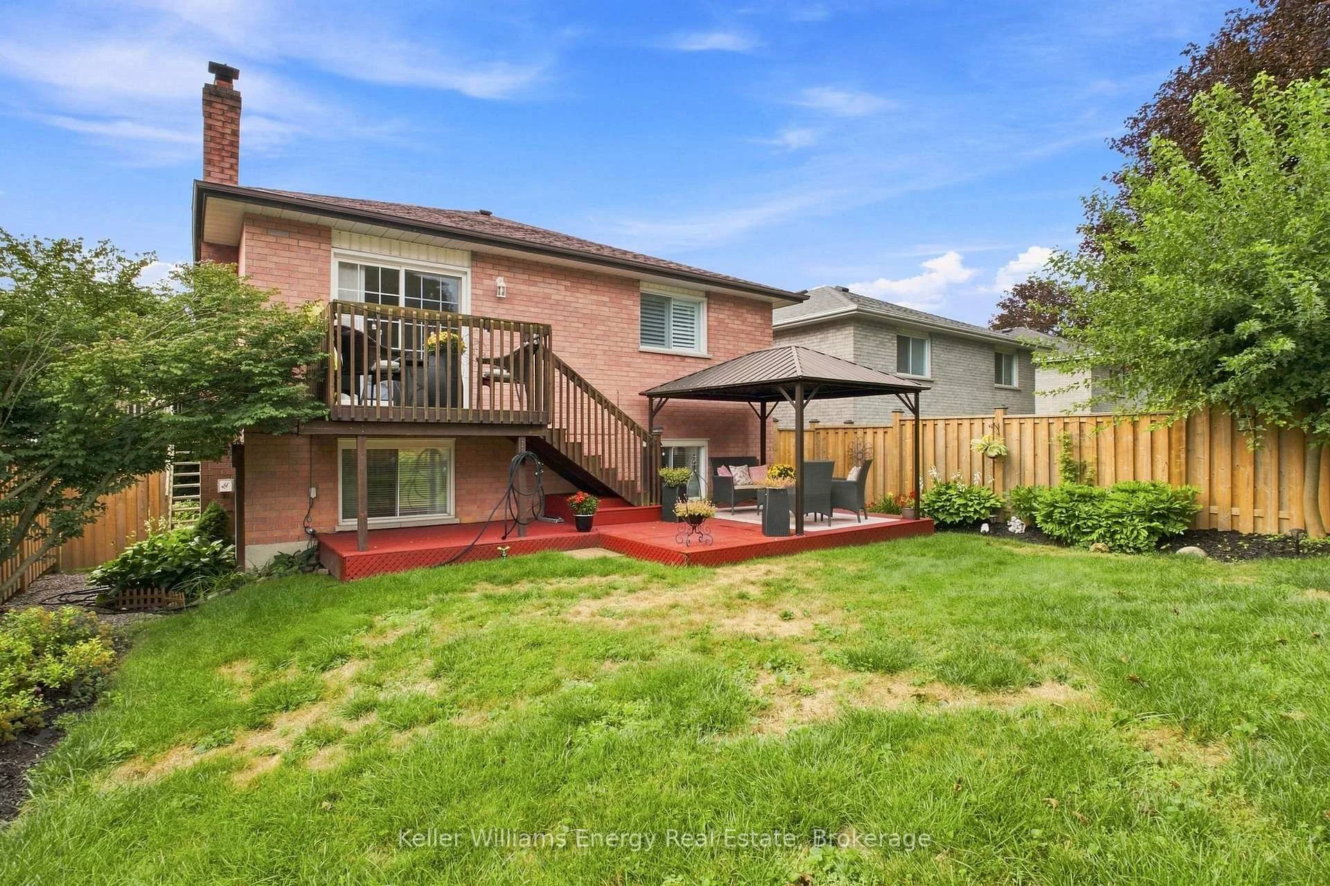 Photo 42 of 30 Alderbrook Drive, Clarington, Courtice — HOMEH