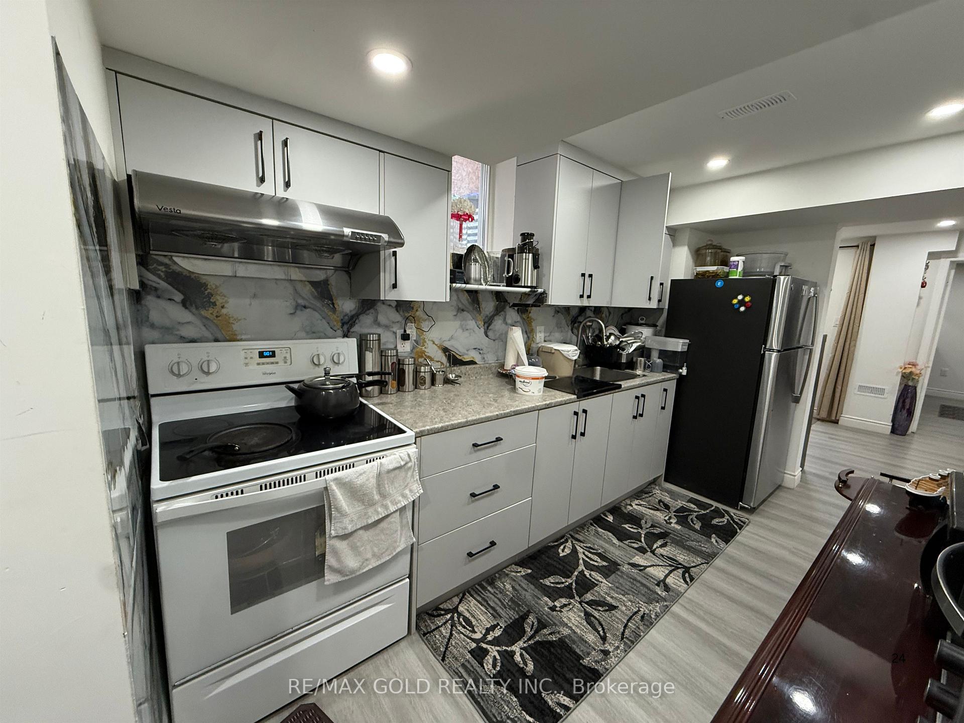 Photo 20 of 13 Eastway Street, Brampton, Gore Industrial North — HOMEH