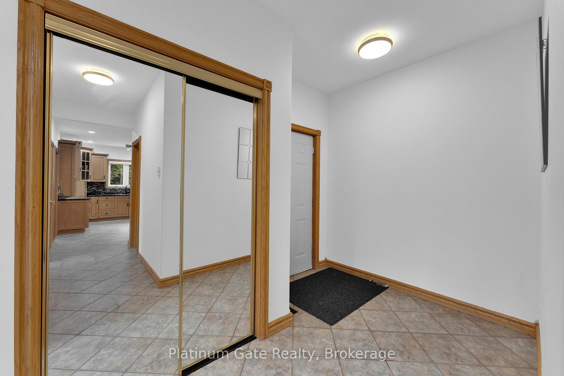 Photo 31 of 150 Seymour Crescent, Lakeshore — HOMEH
