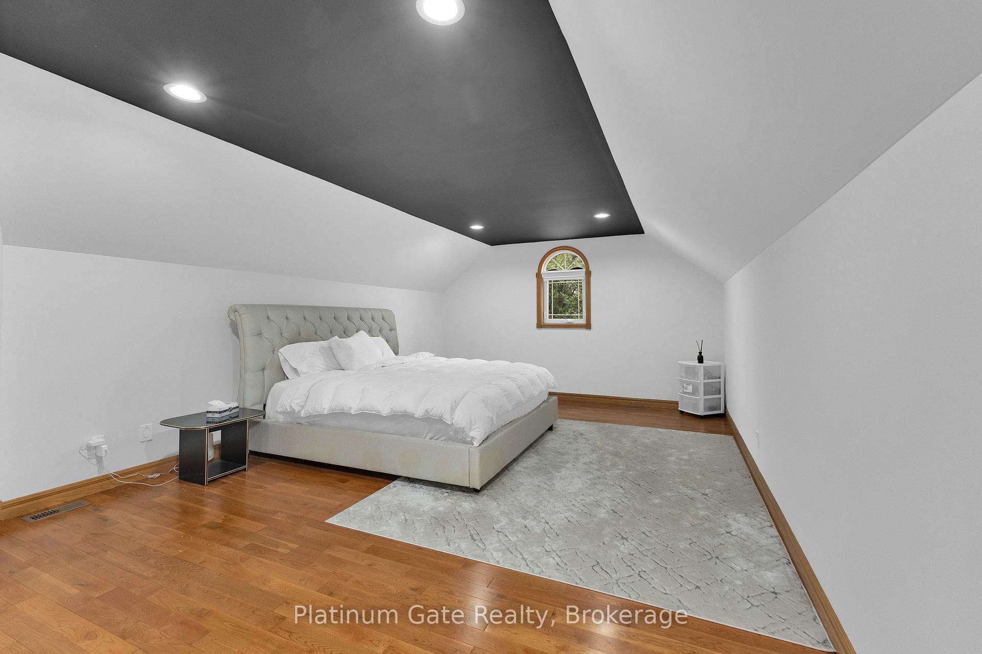 Photo 44 of 150 Seymour Crescent, Lakeshore — HOMEH