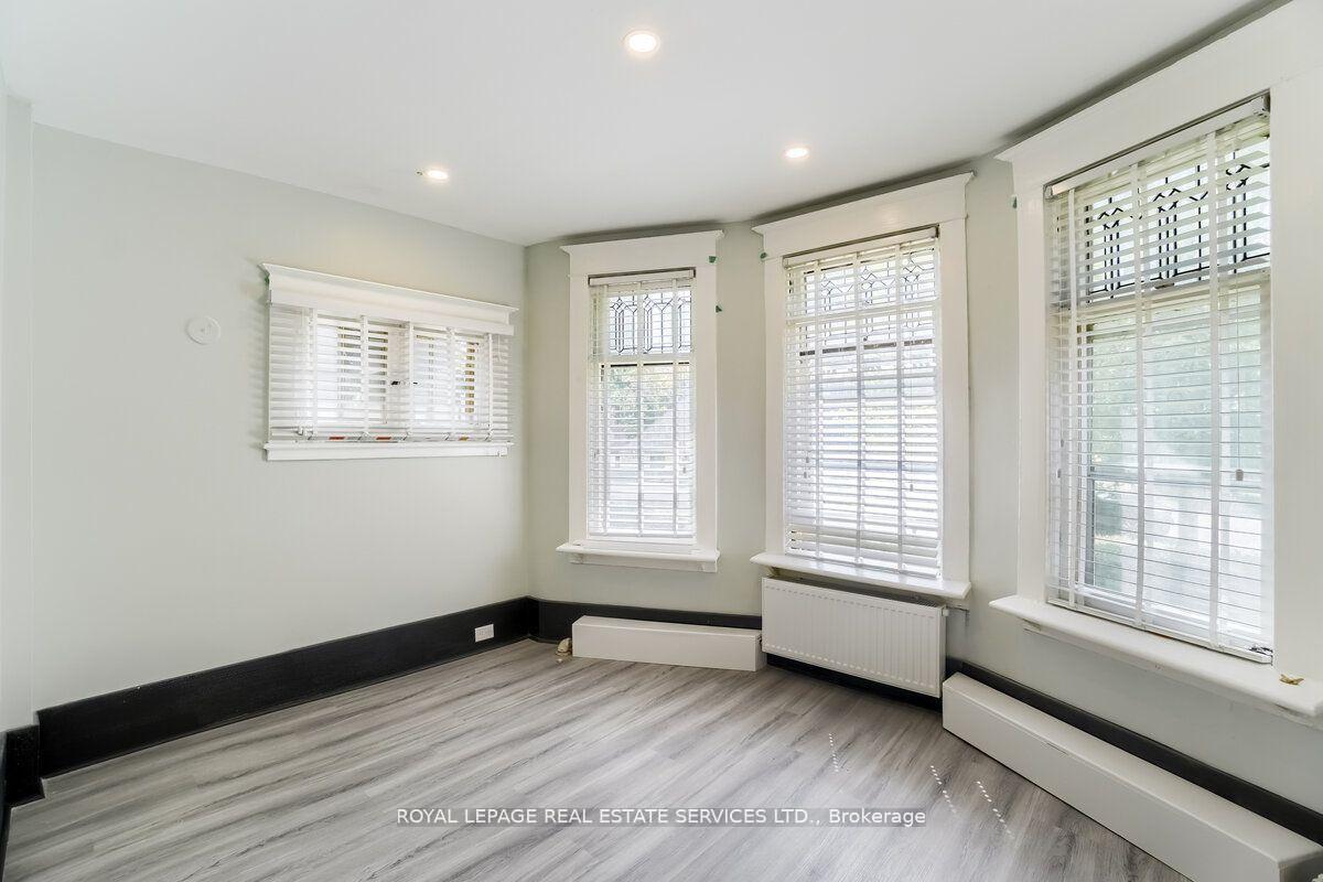 Photo 10 of 31 Tyndall Avenue, Toronto, South Parkdale — HOMEH