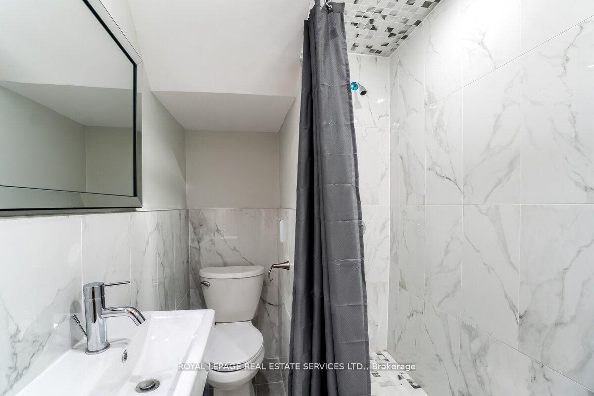 Photo 12 of 31 Tyndall Avenue, Toronto, South Parkdale — HOMEH