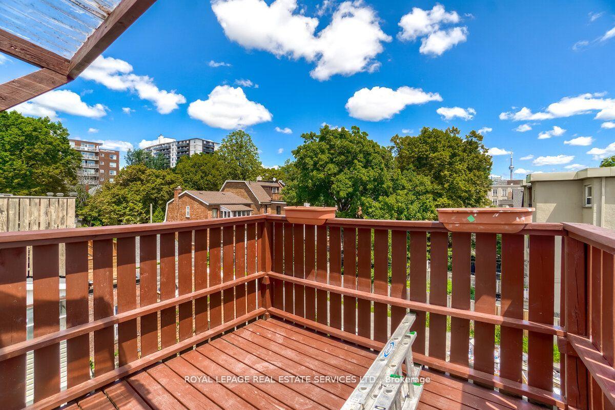 Photo 30 of 31 Tyndall Avenue, Toronto, South Parkdale — HOMEH