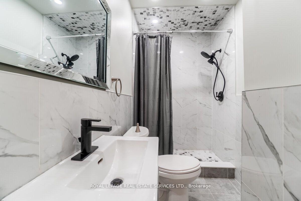 Photo 33 of 31 Tyndall Avenue, Toronto, South Parkdale — HOMEH