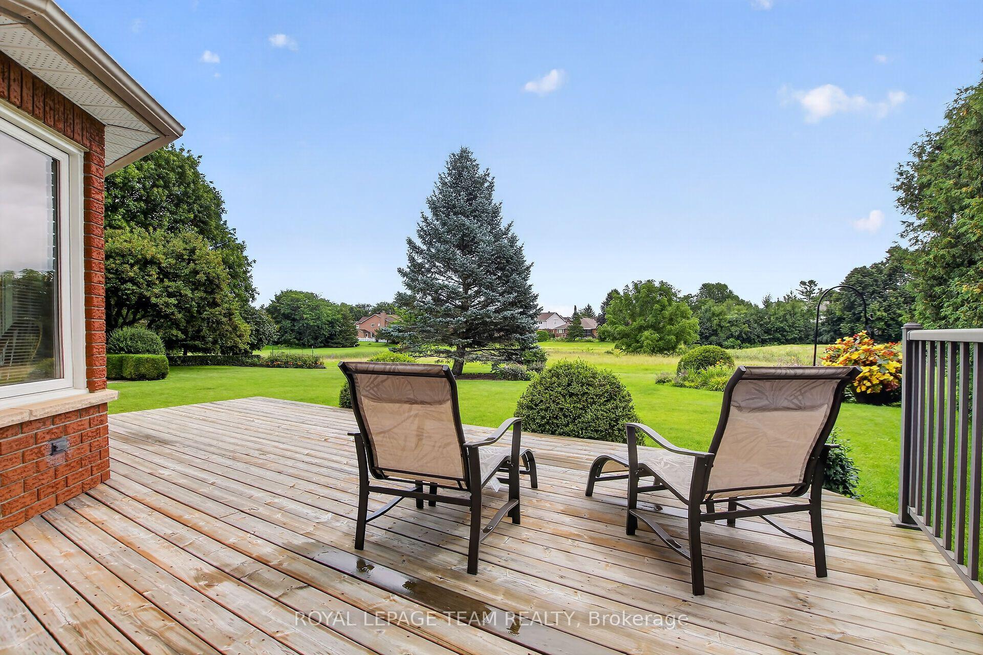 Photo 2 of 19 Slade Crescent, Ottawa, Kanata - Kanata Lakes/Heritage Hills — HOMEH