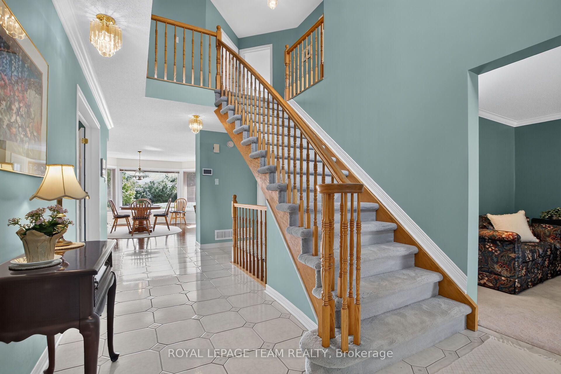 Photo 26 of 19 Slade Crescent, Ottawa, Kanata - Kanata Lakes/Heritage Hills — HOMEH