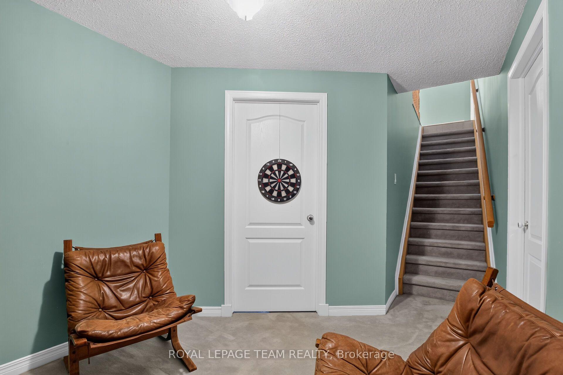 Photo 39 of 19 Slade Crescent, Ottawa, Kanata - Kanata Lakes/Heritage Hills — HOMEH