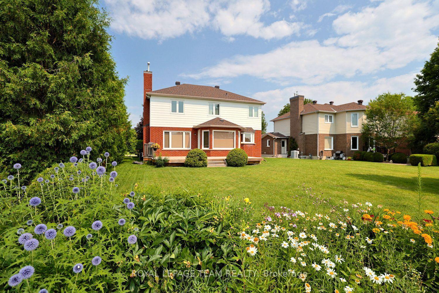 Photo 42 of 19 Slade Crescent, Ottawa, Kanata - Kanata Lakes/Heritage Hills — HOMEH