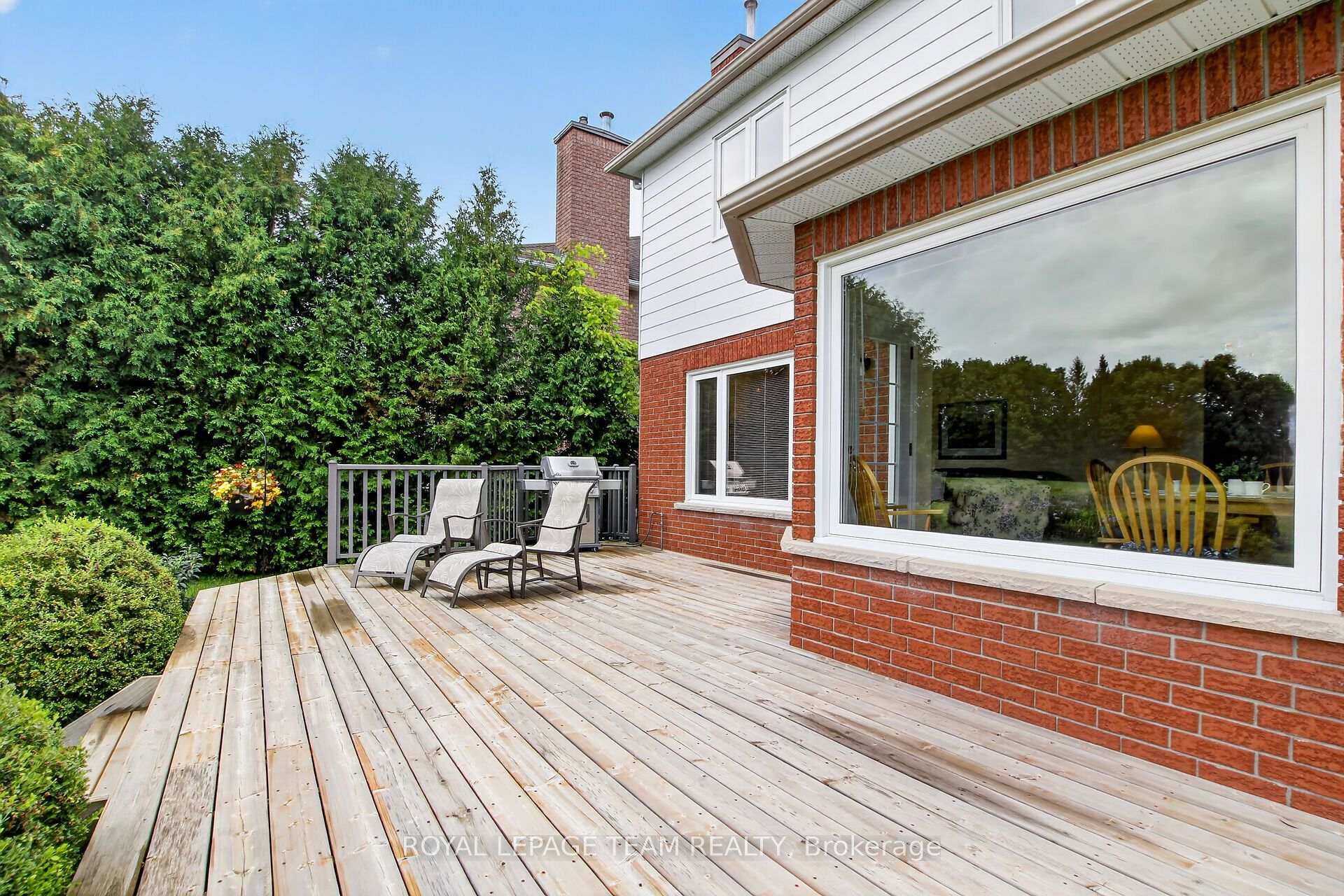 Photo 46 of 19 Slade Crescent, Ottawa, Kanata - Kanata Lakes/Heritage Hills — HOMEH