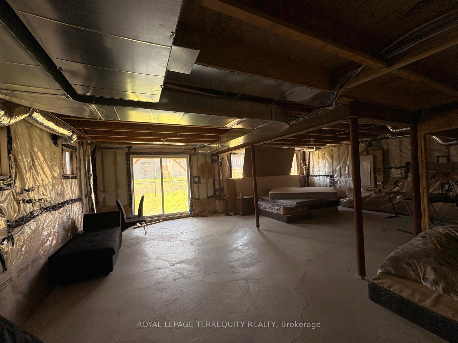 Photo 15 of 285 Vanilla Trail, Thorold, Rolling Meadows — HOMEH