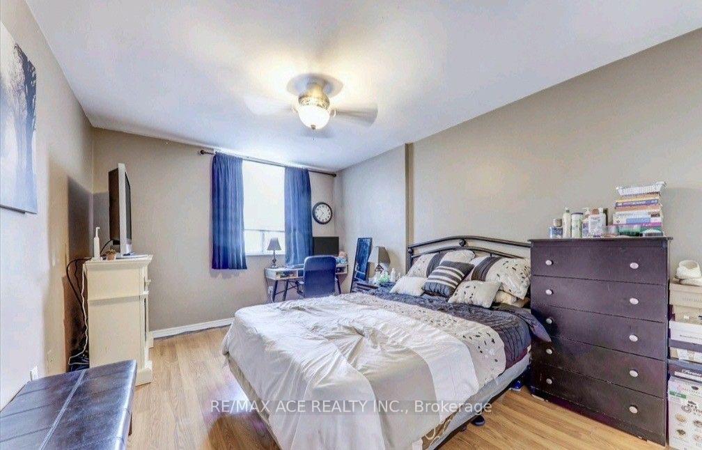 Photo 11 of Unit 608, 3420 Eglinton Avenue E, Scarborough, Scarborough Village — HOMEH