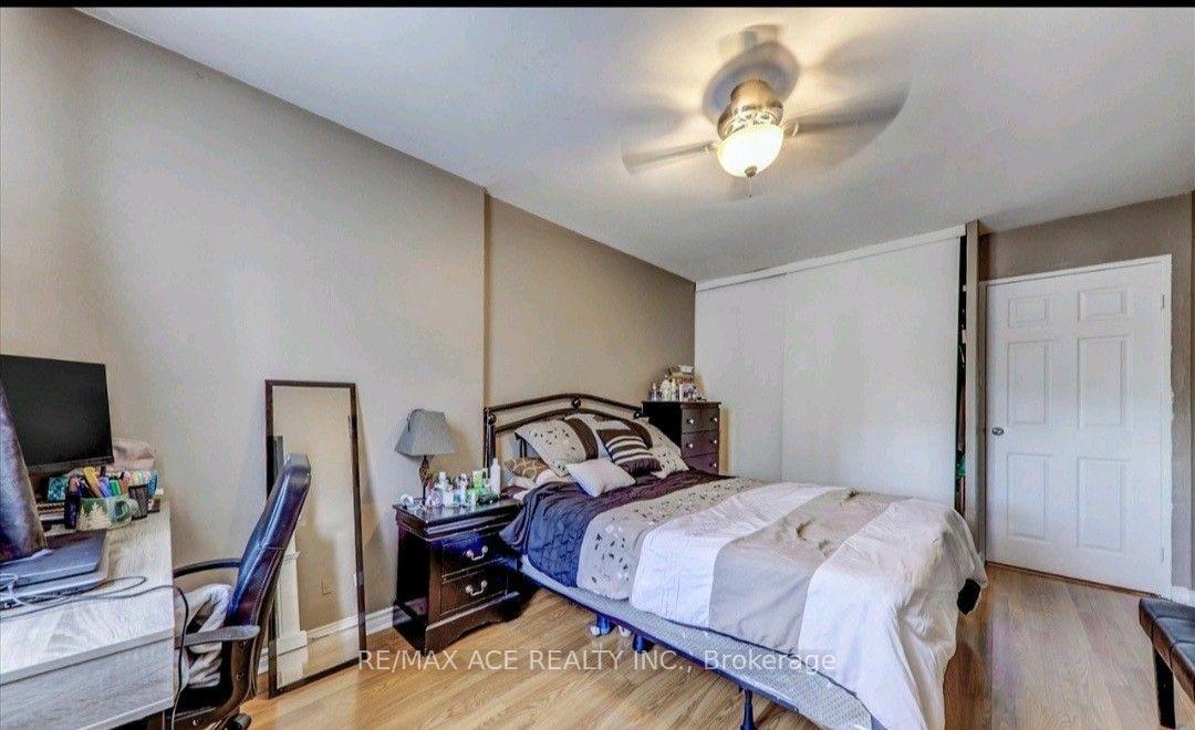 Photo 12 of Unit 608, 3420 Eglinton Avenue E, Scarborough, Scarborough Village — HOMEH