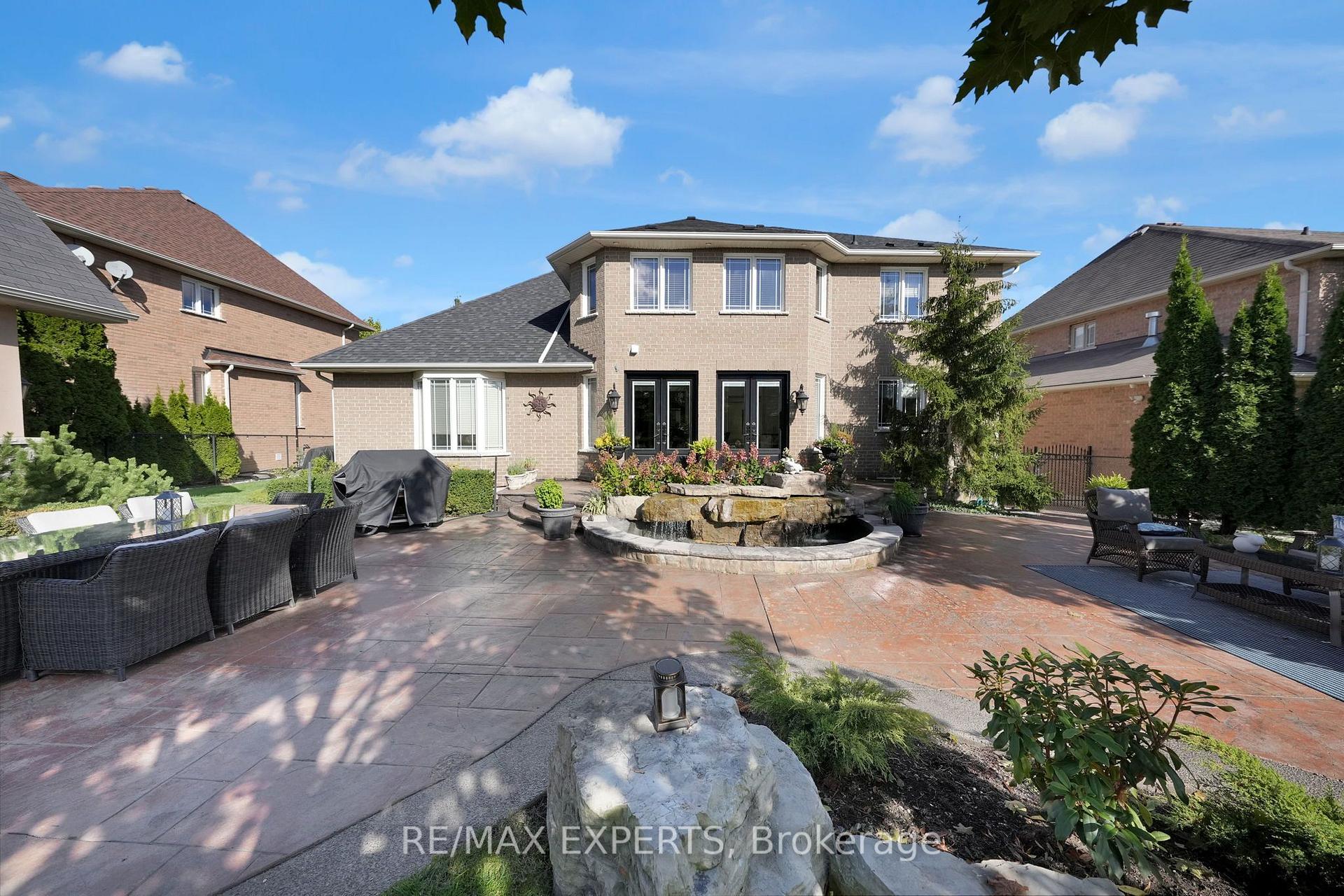 Photo 45 of 91 Hunterwood Chase, Vaughan, Rural Vaughan — HOMEH