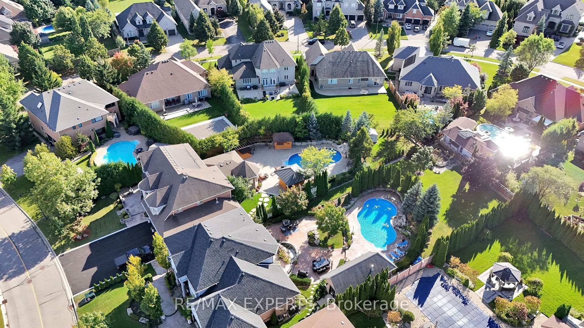 Photo 46 of 91 Hunterwood Chase, Vaughan, Rural Vaughan — HOMEH