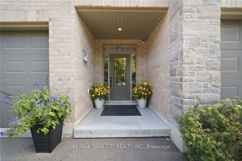 Photo 5 of Unit 2, 30 Balmoral Street, Brant, Paris — HOMEH