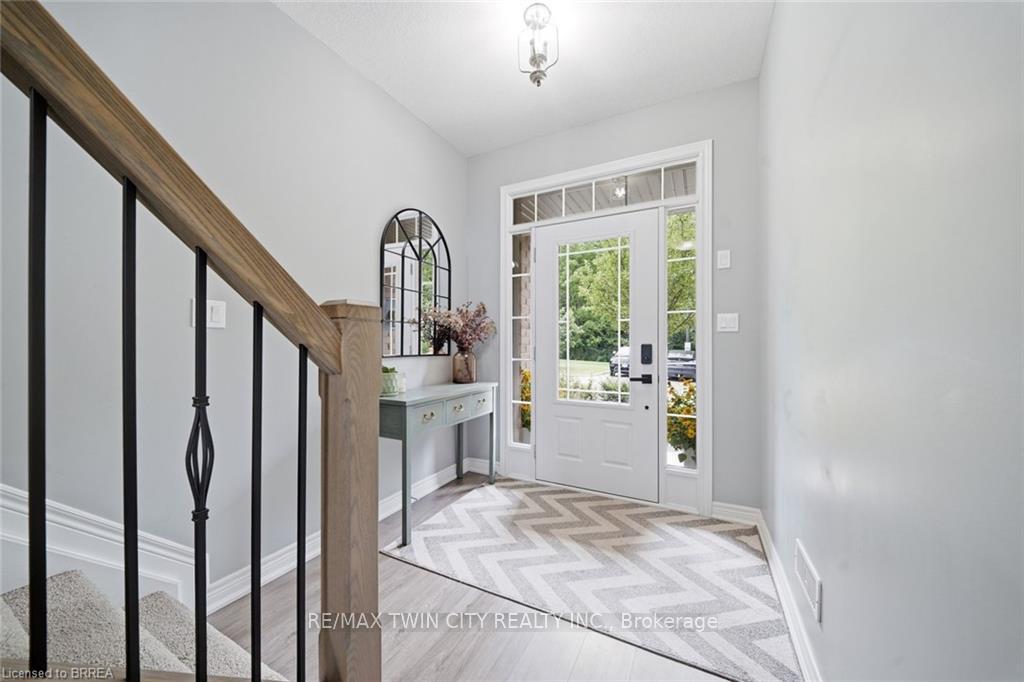 Photo 6 of Unit 2, 30 Balmoral Street, Brant, Paris — HOMEH