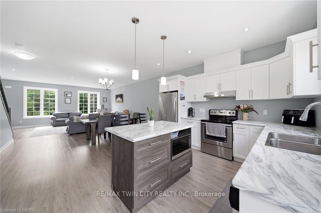 Photo 12 of Unit 2, 30 Balmoral Street, Brant, Paris — HOMEH