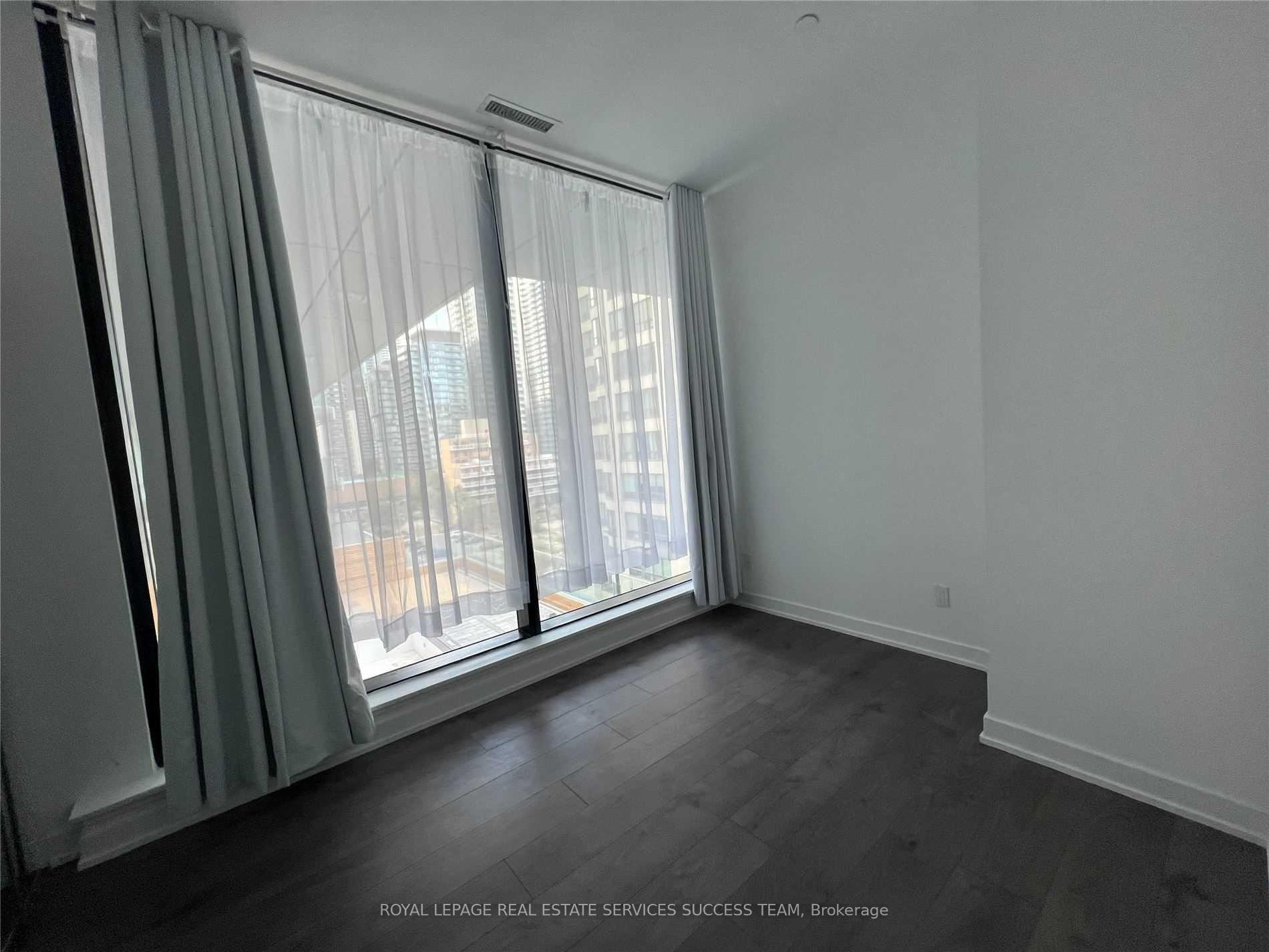 Photo 7 of Unit 701, 501 Yonge Street, Toronto, Church-Yonge Corridor — HOMEH