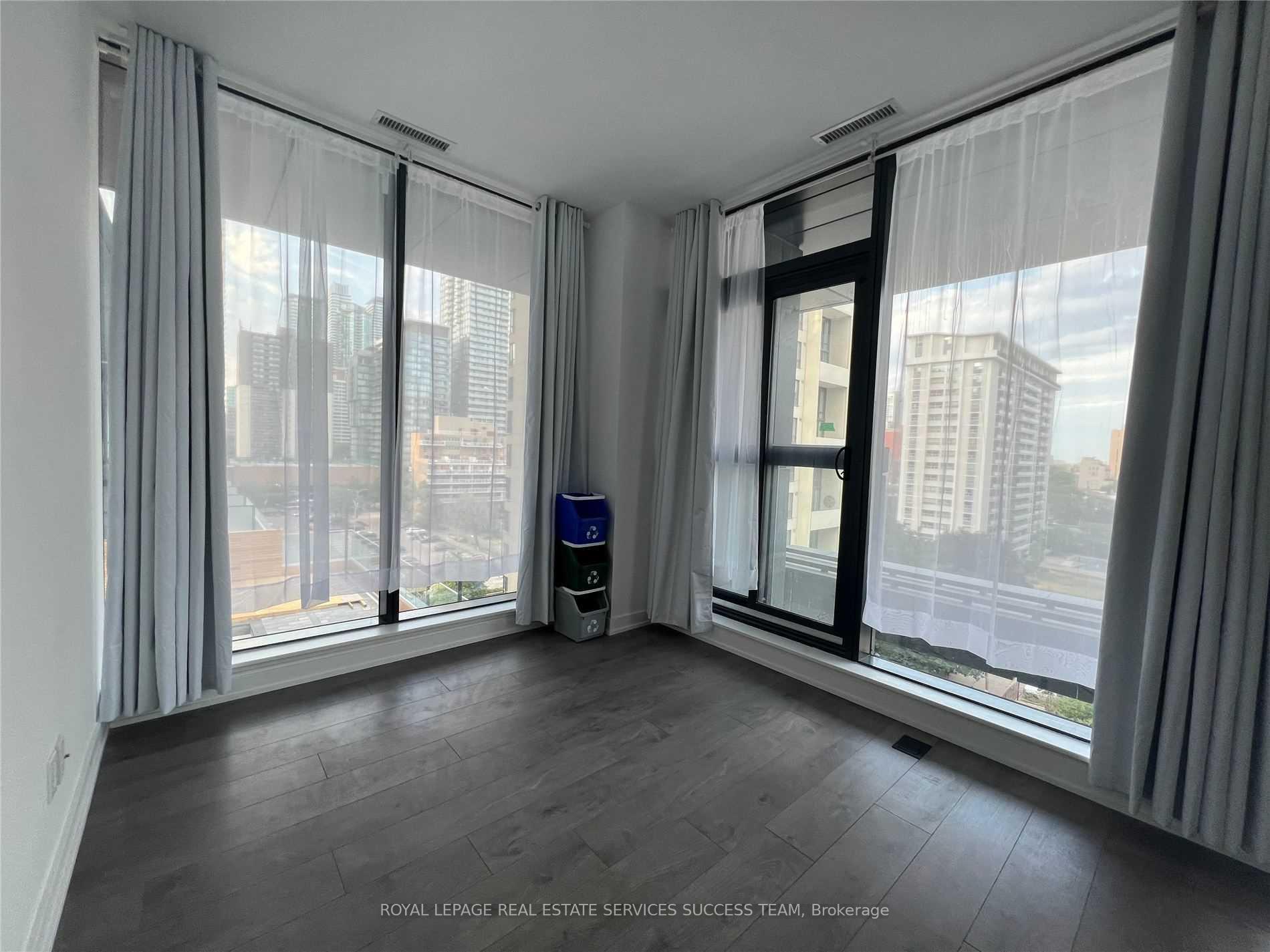 Photo 9 of Unit 701, 501 Yonge Street, Toronto, Church-Yonge Corridor — HOMEH
