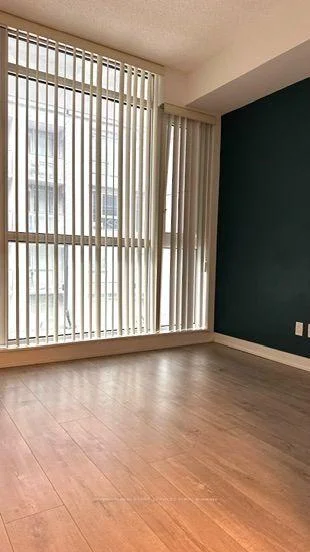 Photo 12 of Unit 407, 30 Nelson Street, Toronto, Waterfront Communities — HOMEH