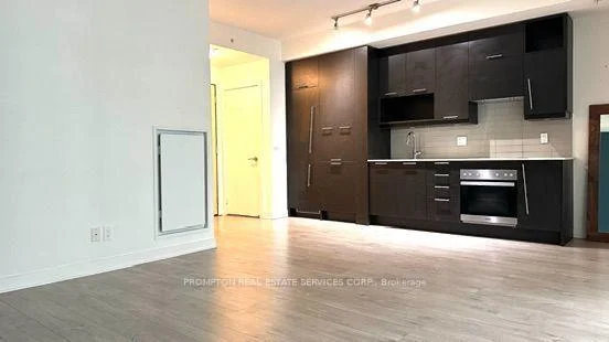 Photo 15 of Unit 407, 30 Nelson Street, Toronto, Waterfront Communities — HOMEH