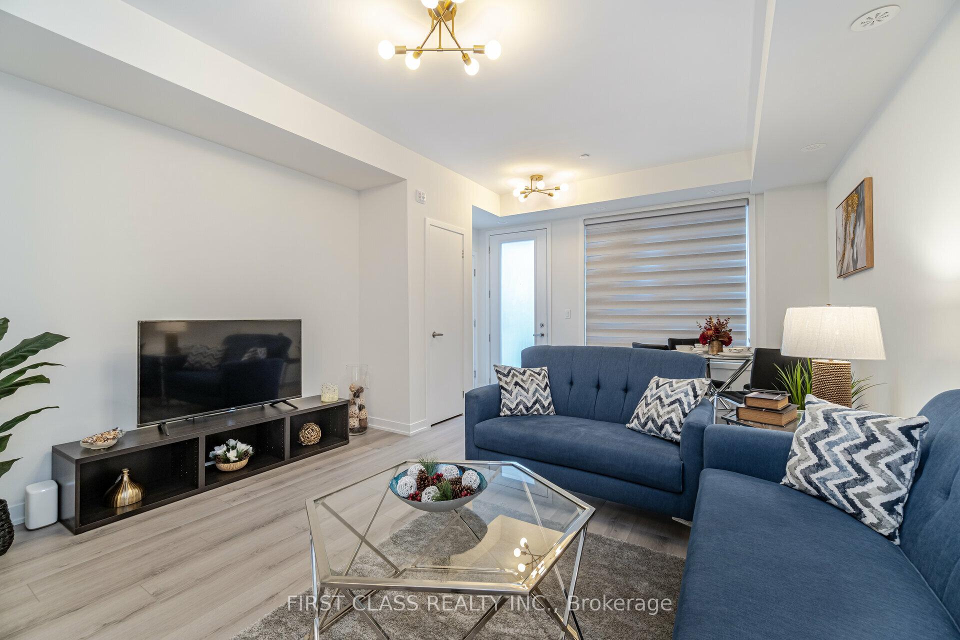 Photo 5 of Unit 30, 3405 Ridgeway Drive, Mississauga, Erin Mills — HOMEH