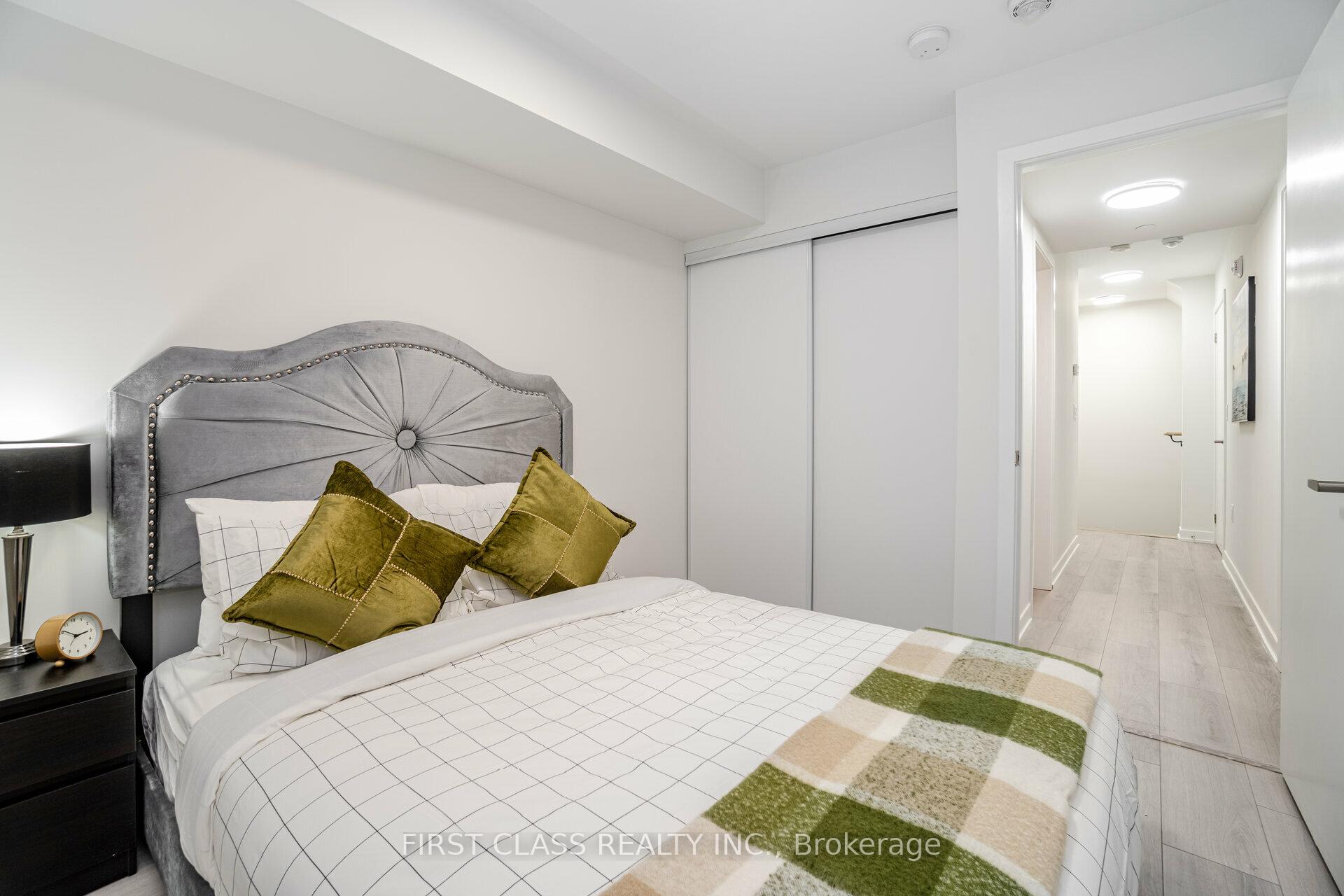 Photo 13 of Unit 30, 3405 Ridgeway Drive, Mississauga, Erin Mills — HOMEH