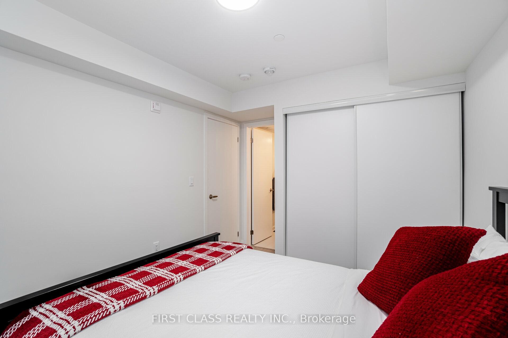 Photo 17 of Unit 30, 3405 Ridgeway Drive, Mississauga, Erin Mills — HOMEH