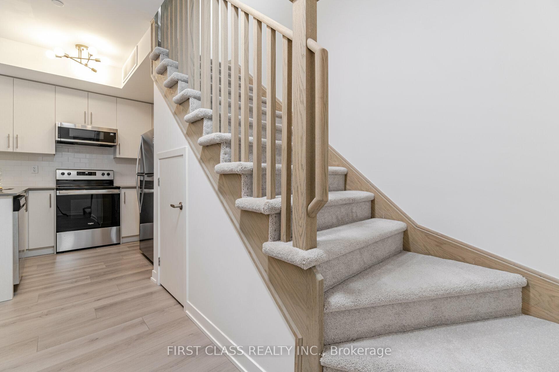 Photo 23 of Unit 30, 3405 Ridgeway Drive, Mississauga, Erin Mills — HOMEH
