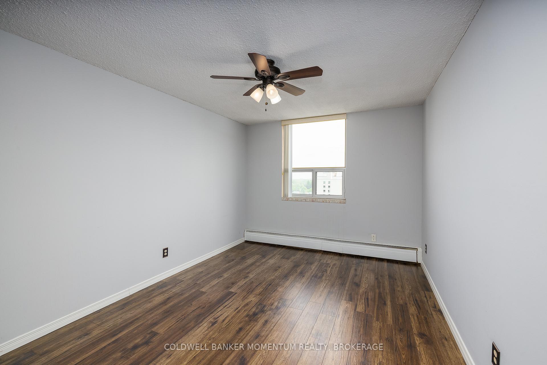 Photo 13 of Unit 1002, 365 Geneva Street, St. Catharines, Fairview — HOMEH