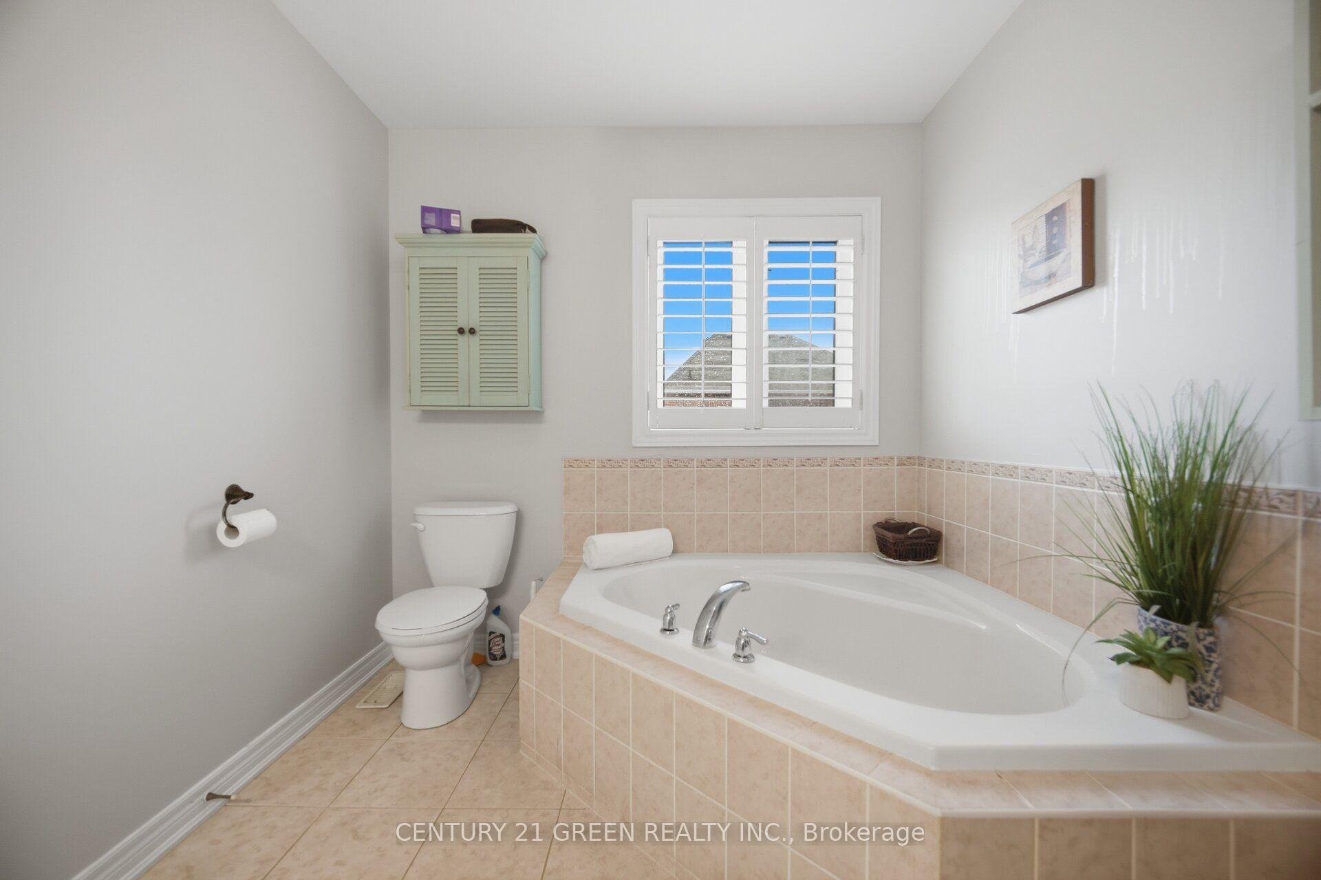 Photo 33 of 399 Savoline Boulevard, Milton, Scott — HOMEH