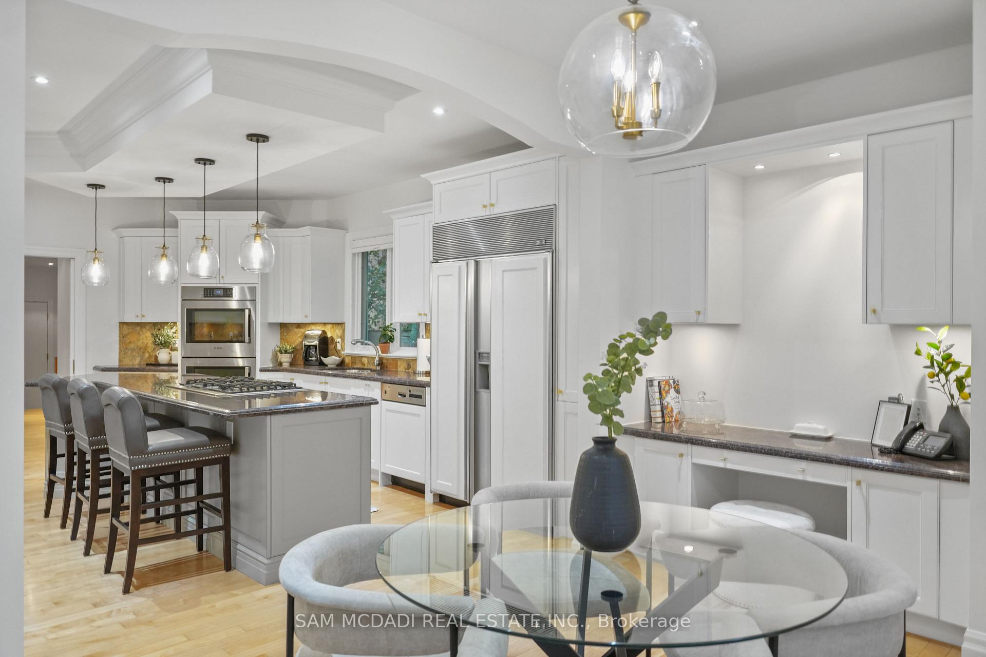 Photo 7 of 1382 Aldo Drive, Mississauga, Lorne Park — HOMEH