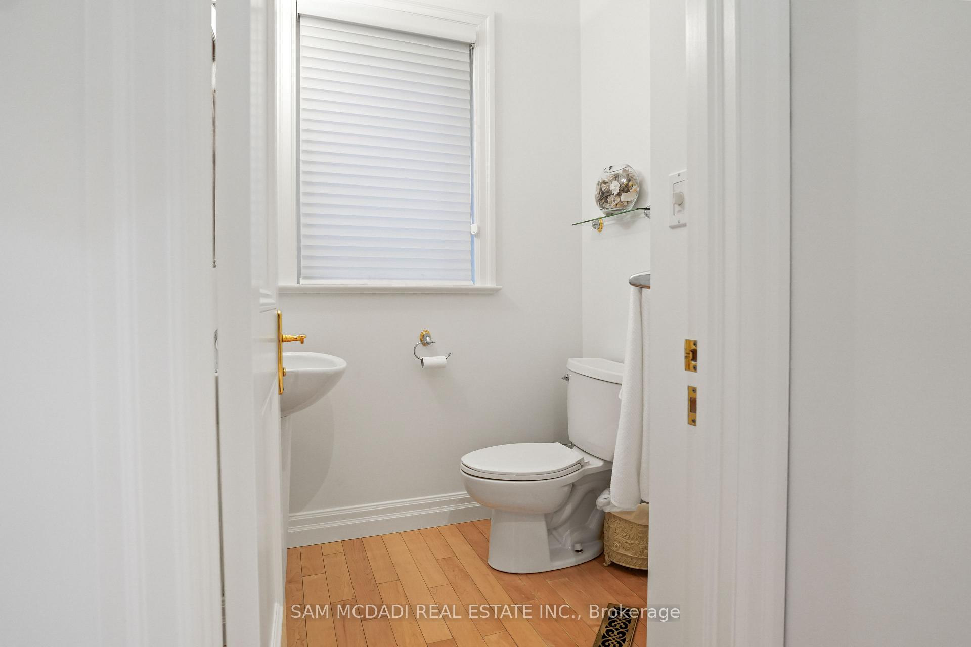 Photo 15 of 1382 Aldo Drive, Mississauga, Lorne Park — HOMEH
