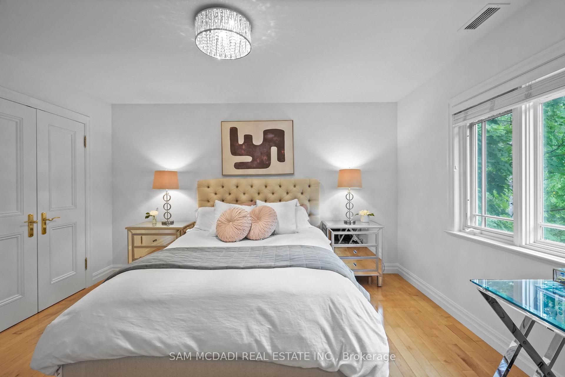 Photo 33 of 1382 Aldo Drive, Mississauga, Lorne Park — HOMEH
