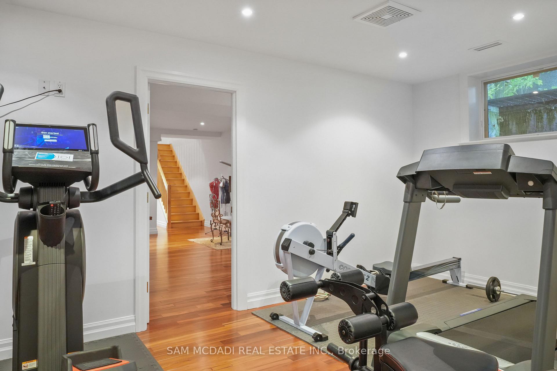 Photo 43 of 1382 Aldo Drive, Mississauga, Lorne Park — HOMEH