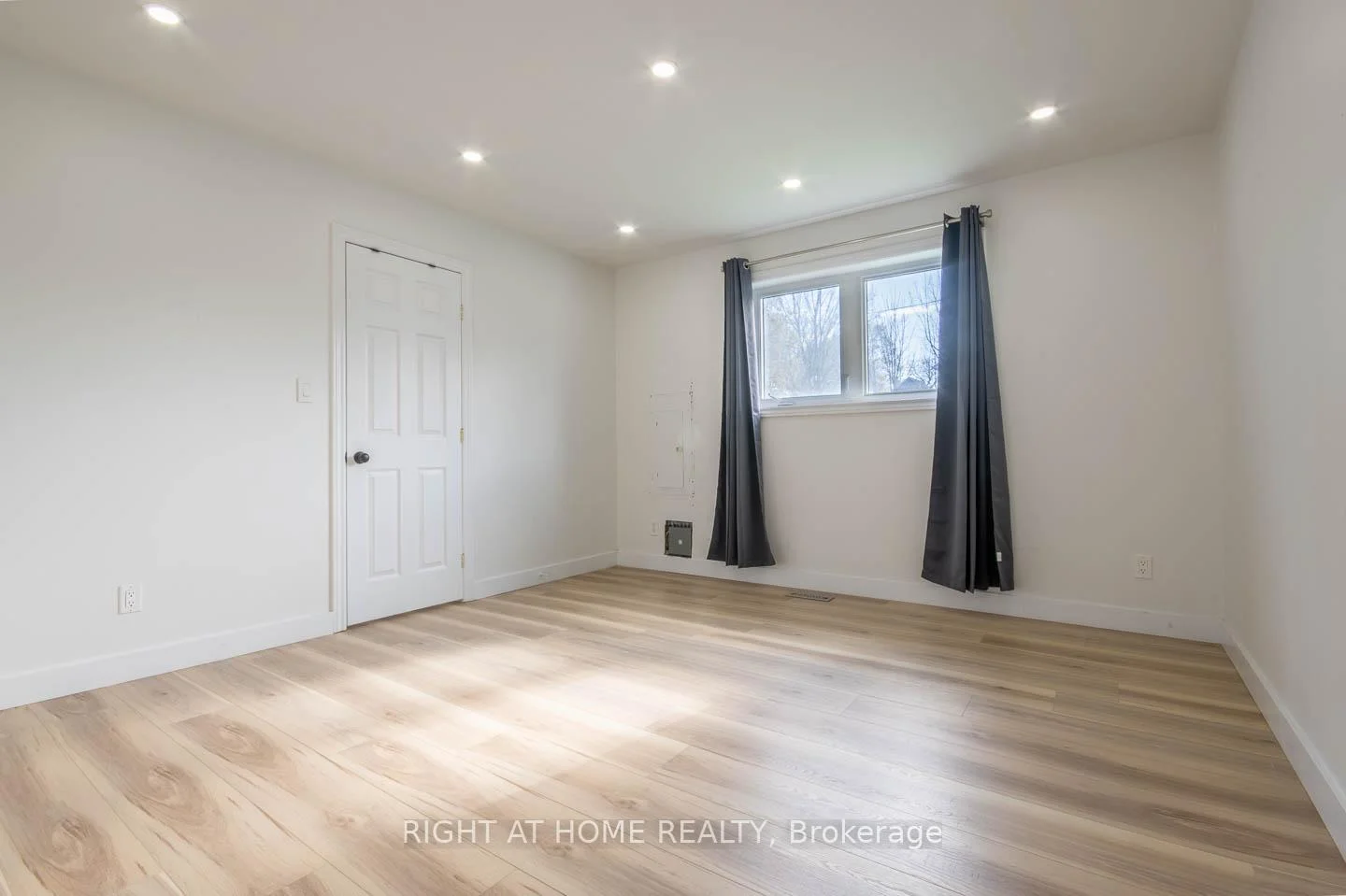 Photo 12 of 61A Wilkins Street, Quinte West, Trenton Ward — HOMEH