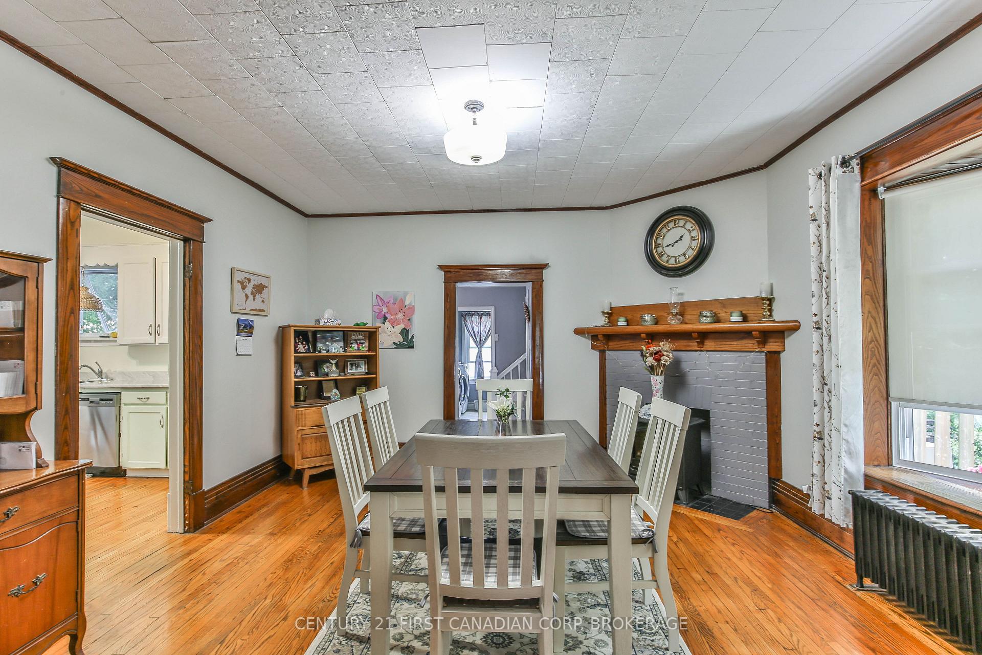 Photo 13 of 308 Broadway Street, Tillsonburg — HOMEH