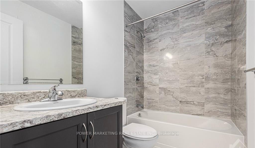 Photo 11 of 932 Kilbirnie Drive, Ottawa, Barrhaven - Half Moon Bay — HOMEH