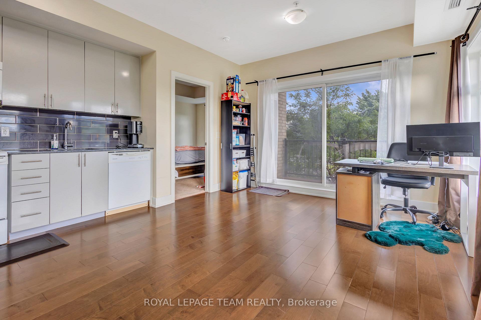 Photo 7 of Unit 215, 2785 Baseline Road, Ottawa, Redwood Park — HOMEH